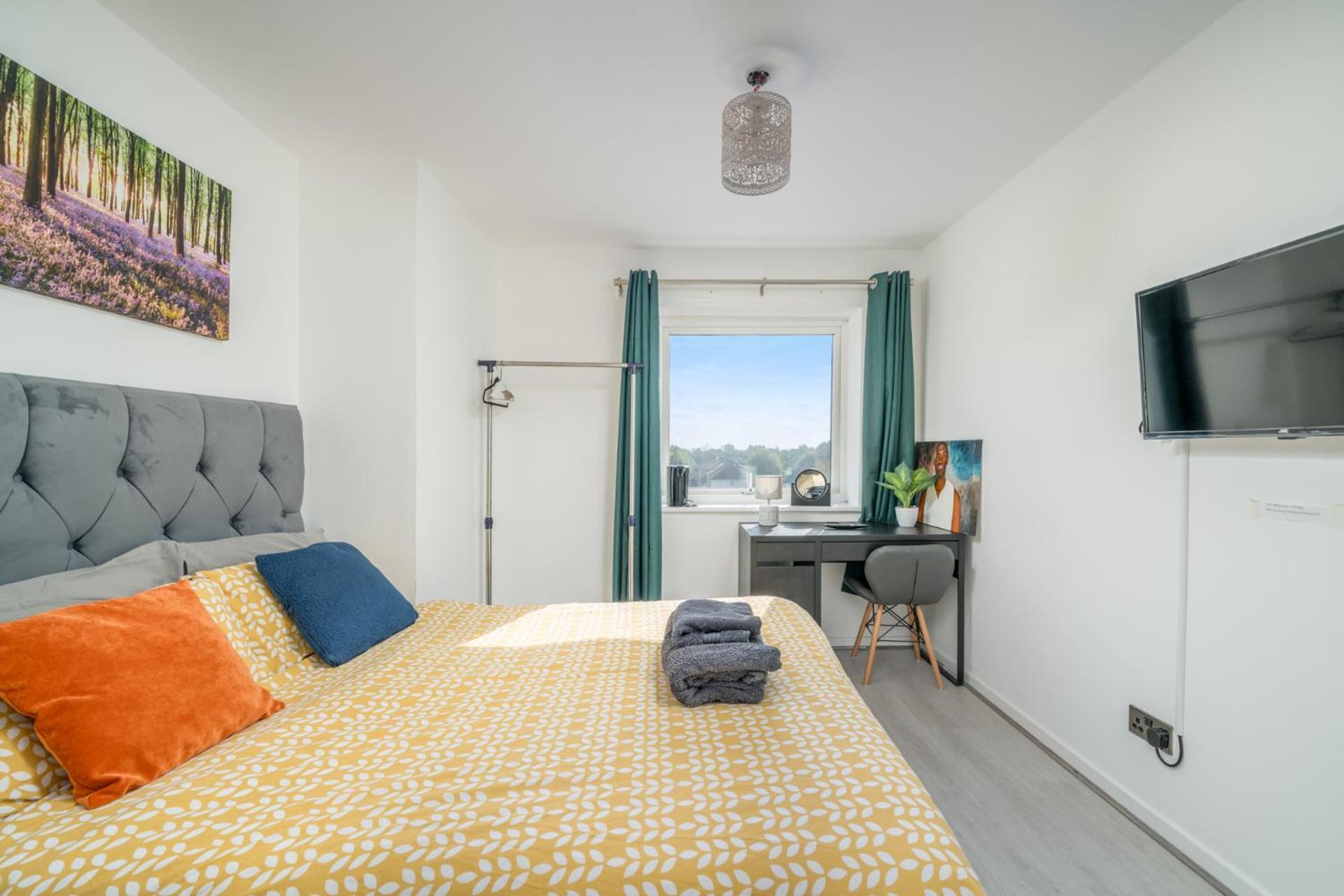 Private Room In London Enfield With Parking Екстериор снимка